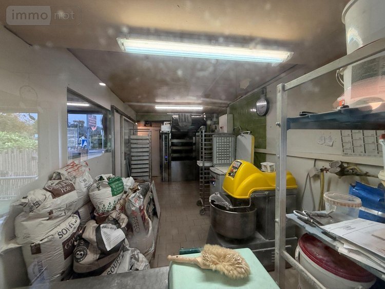 Fonds et murs commerciaux a vendre La Plaine-des-Palmistes 97431 Réunion 45 m2  213000 euros