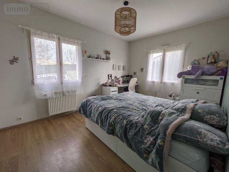 Maison a vendre Chavagnes-en-Paillers 85250 Vendée 207 m2 7 pièces 275000 euros