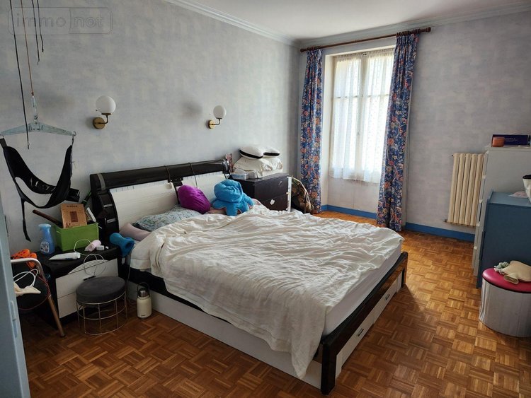 Maison a vendre La Flèche 72200 Sarthe 183 m2 6 pièces 204360 euros