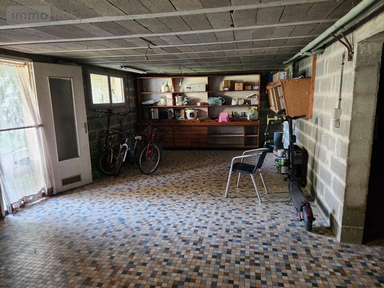 Maison a vendre La Flèche 72200 Sarthe 183 m2 6 pièces 204360 euros