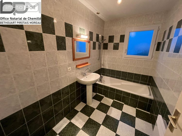 Maison a vendre Vezins 49340 Maine-et-Loire 75 m2 4 pièces 168000 euros