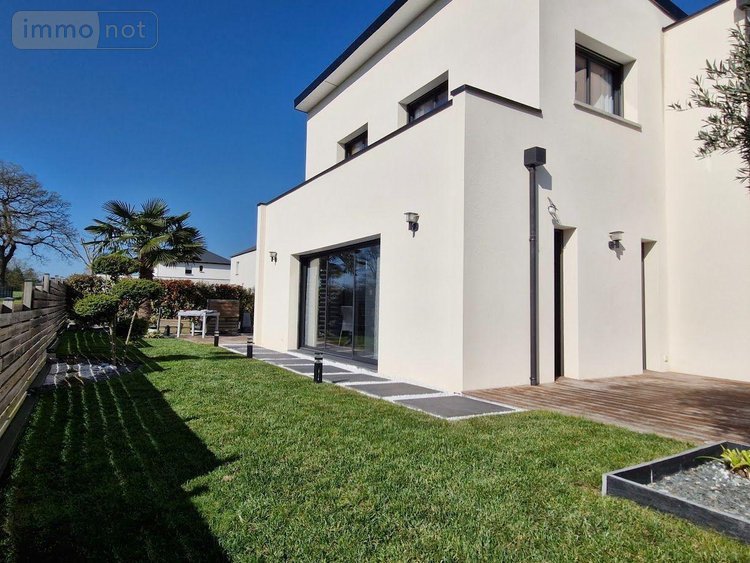 Maison a vendre Noyal-sur-Vilaine 35530 Ille-et-Vilaine 148 m2 5 pièces 572000 euros