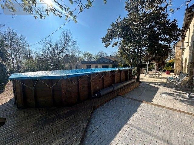 Maison a vendre Saint-Juvat 22630 Côtes-d'Armor 151 m2  335390 euros