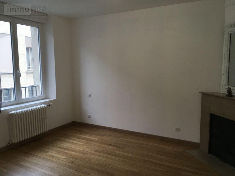 Location maison Vitry-le-François 51300 Marne 122 m2 5 pièces 800 euros