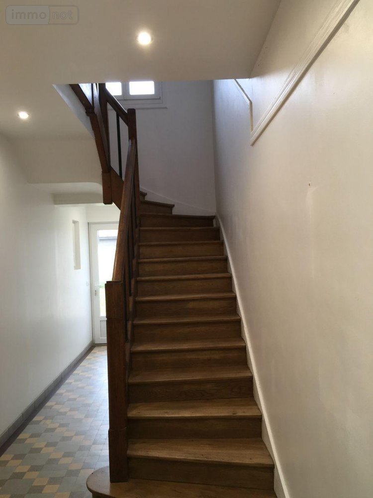 Location maison Vitry-le-François 51300 Marne 122 m2 5 pièces 800 euros