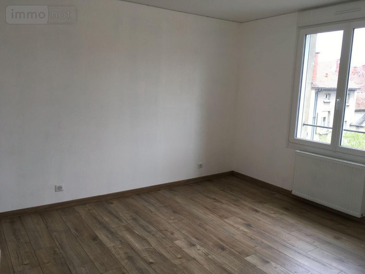 Location maison Vitry-le-François 51300 Marne 122 m2 5 pièces 800 euros