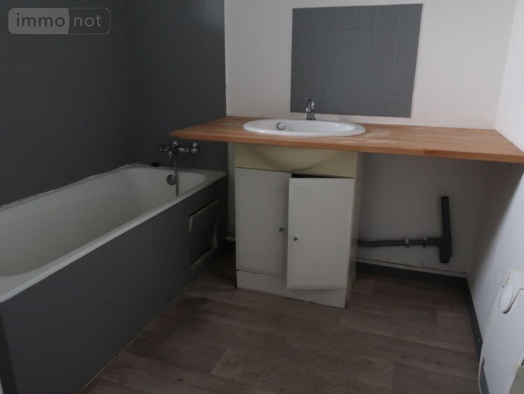 Immeuble a vendre Pleumeleuc 35137 Ille-et-Vilaine 159 m2  213208 euros