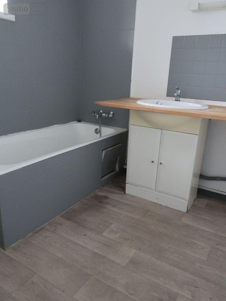 Immeuble a vendre Pleumeleuc 35137 Ille-et-Vilaine 159 m2  213208 euros