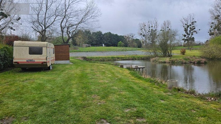 Terrains de loisirs bois etangs a vendre La Fontaine-Saint-Martin 72330 Sarthe 6070 m2  30000 euros