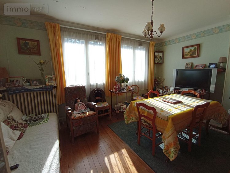 Immeuble a vendre Condé-en-Normandie 14110 Calvados 144 m2  119455 euros