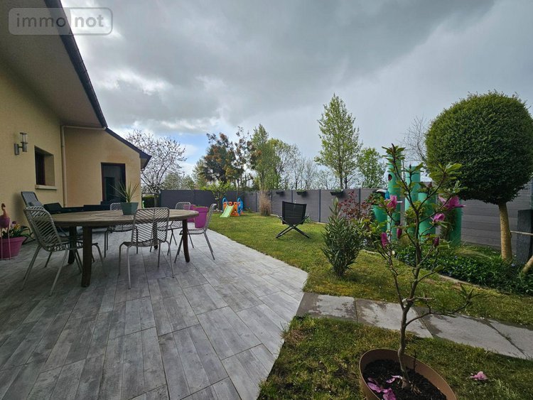 Maison a vendre Saint-Sauveur-des-Landes 35133 Ille-et-Vilaine 133 m2 5 pièces 301600 euros