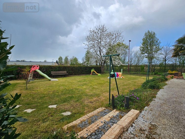 Maison a vendre Saint-Sauveur-des-Landes 35133 Ille-et-Vilaine 133 m2 5 pièces 301600 euros