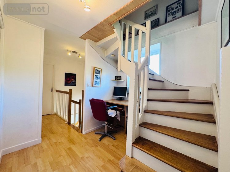 Maison a vendre Lannilis 29870 Finistère 190 m2 8 pièces 398155 euros