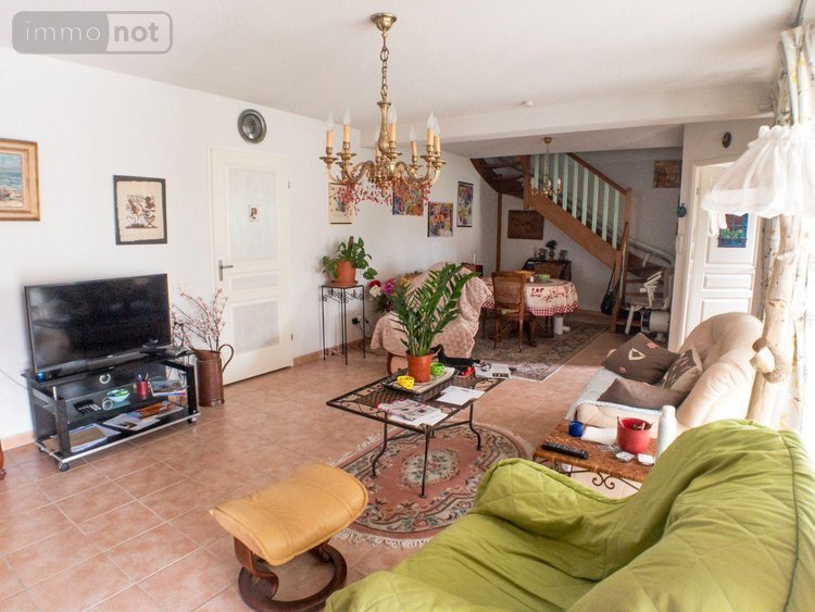 Maison a vendre Saint-Gilles 30800 Gard 125 m2 5 pièces 265000 euros