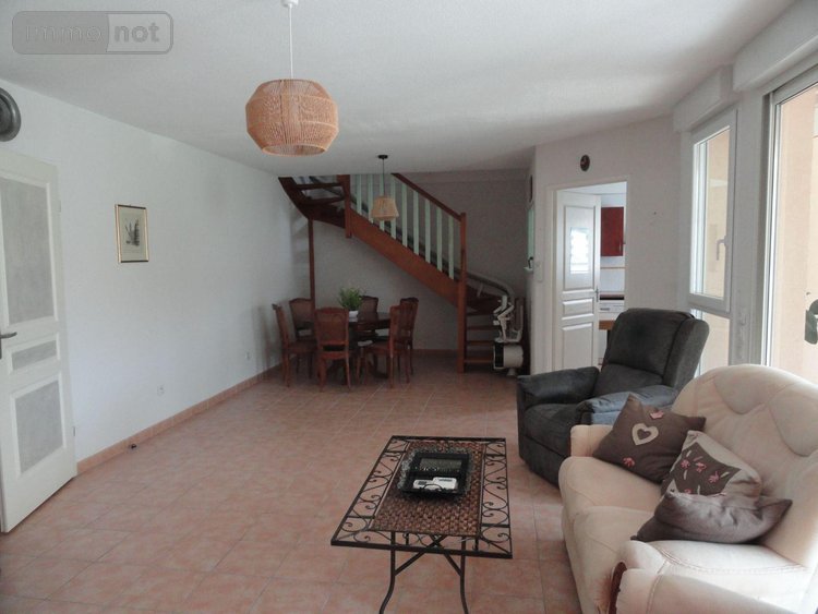 Maison a vendre Saint-Gilles 30800 Gard 107 m2 5 pièces 265000 euros
