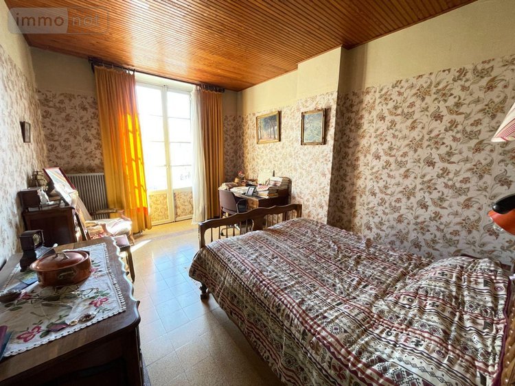 Immeuble a vendre Manosque 04100 Alpes-de-Haute-Provence 398 m2  522600 euros