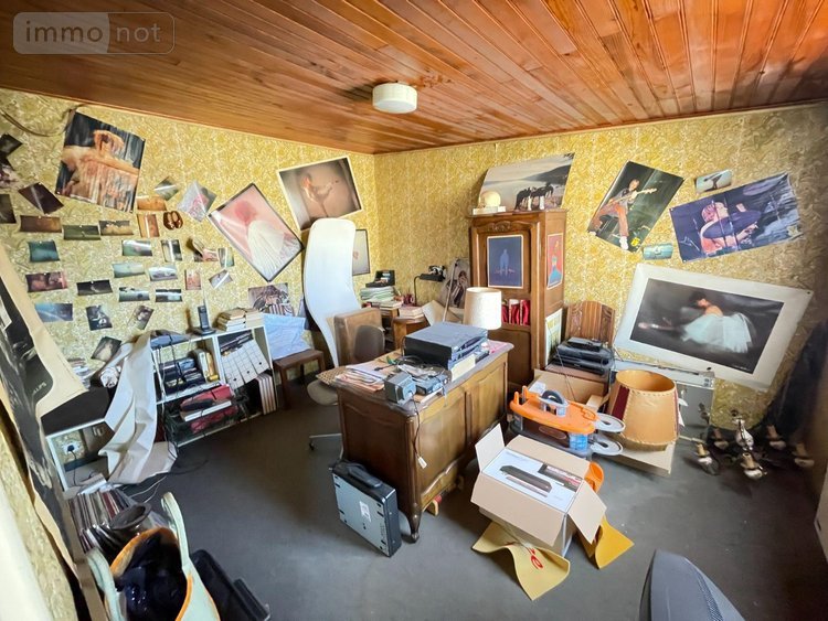 Immeuble a vendre Manosque 04100 Alpes-de-Haute-Provence 398 m2  522600 euros