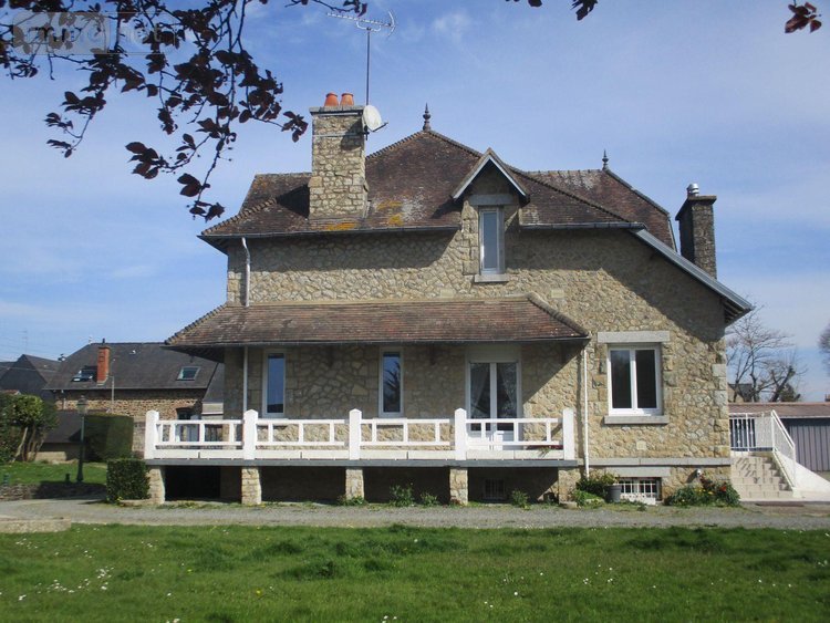 Maison a vendre Fougères 35300 Ille-et-Vilaine 216 m2 9 pièces 363860 euros