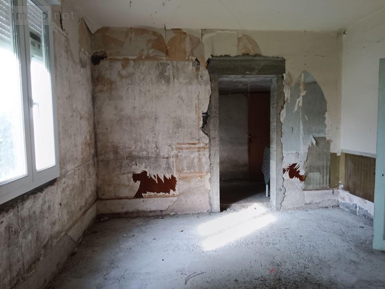 Maison a vendre Saint-Amand-Montrond 18200 Cher 132 m2 7 pièces 94340 euros