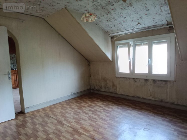 Maison a vendre Saint-Amand-Montrond 18200 Cher 132 m2 7 pièces 94340 euros