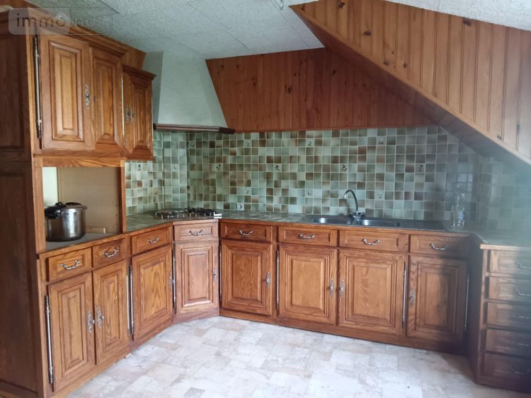 Maison a vendre Saint-Amand-Montrond 18200 Cher 132 m2 7 pièces 94340 euros