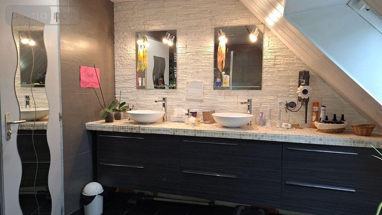 Maison a vendre La Baconnière 53240 Mayenne 106 m2 6 pièces 246750 euros