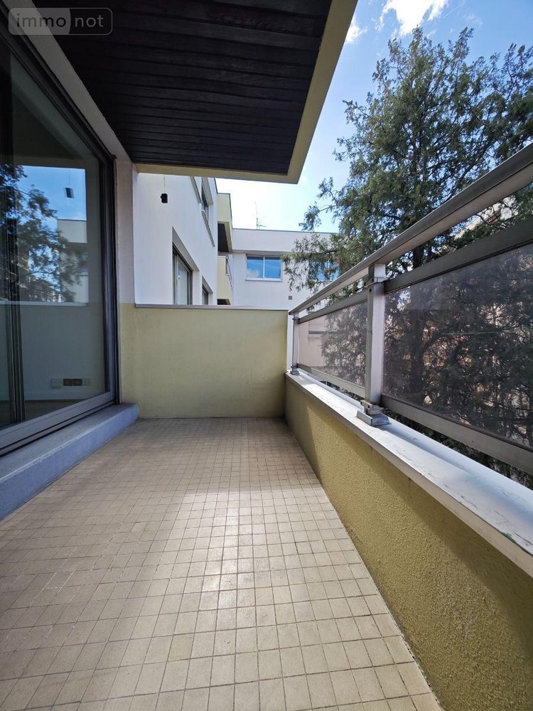 Location appartement Clermont-Ferrand 63000 Puy-de-Dôme 44 m2 2 pièces 650 euros