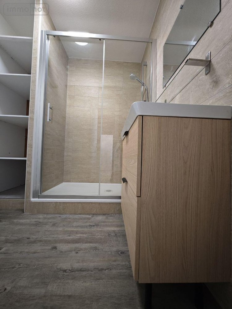 Location appartement Clermont-Ferrand 63000 Puy-de-Dôme 44 m2 2 pièces 710 euros