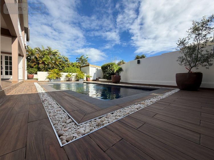 Maison a vendre Sainte-Marie 97438 Réunion 154 m2 4 pièces 498750 euros