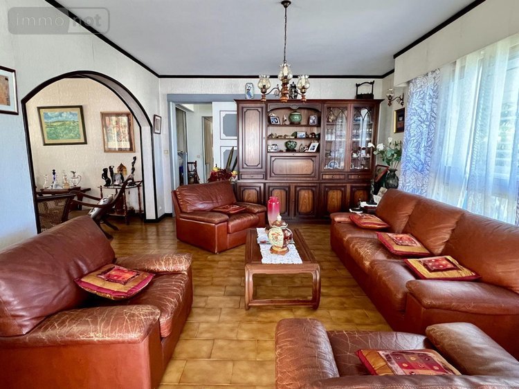 Maison a vendre Saint-Pierre 97410 Réunion 215 m2 7 pièces 765000 euros