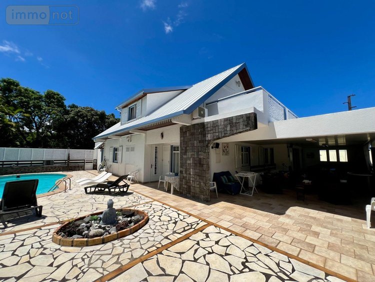 Maison a vendre Saint-Pierre 97410 Réunion 215 m2 7 pièces 765000 euros