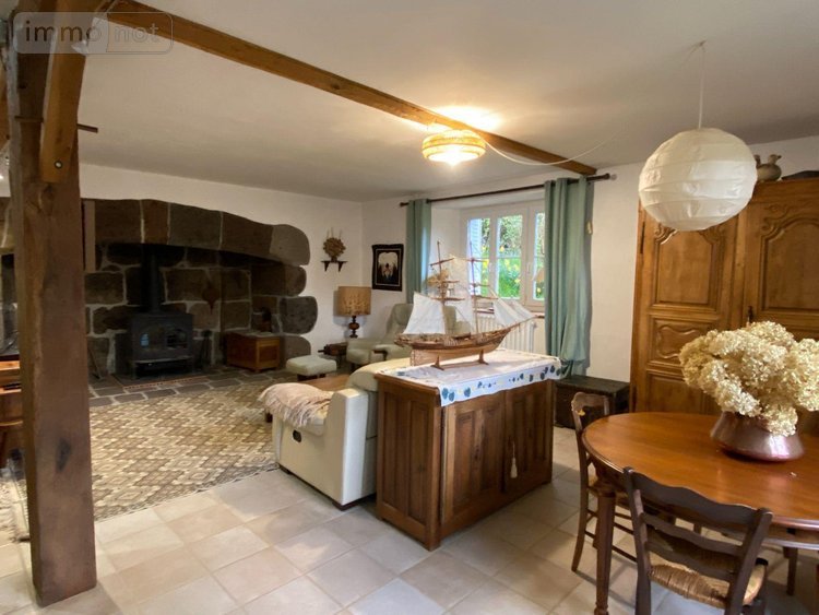 Maison a vendre Marmanhac 15250 Cantal 157 m2 7 pièces 285000 euros