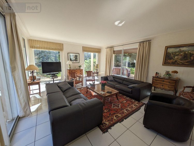 Maison a vendre Les Herbiers 85500 Vendée 254 m2 9 pièces 587000 euros