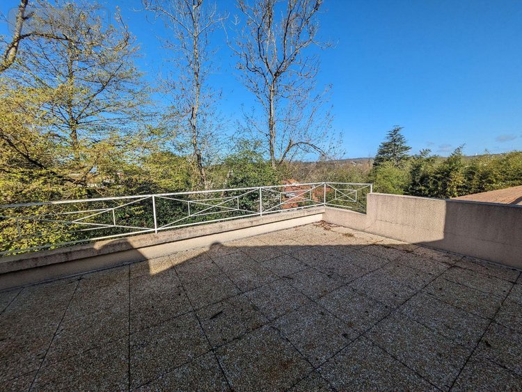Maison a vendre Les Herbiers 85500 Vendée 254 m2 9 pièces 587000 euros