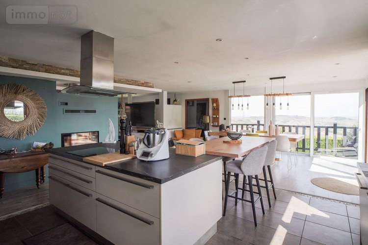 Maison a vendre Pruzilly 71570 Saône-et-Loire 190 m2 5 pièces 365000 euros