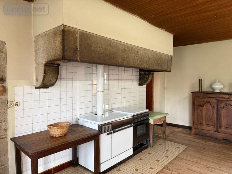 Maison a vendre Saillac 46260 Lot 90 m2 4 pièces 262600 euros