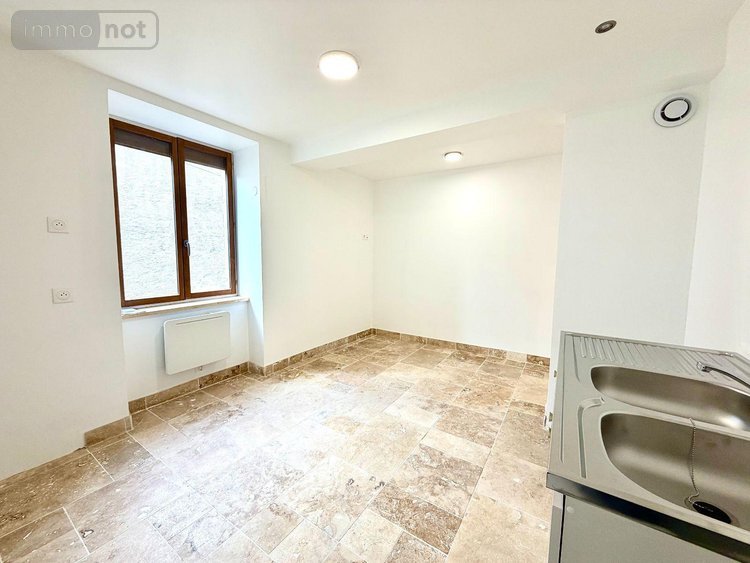 Appartement a vendre Le Pont-de-Beauvoisin 38480 Isère 90 m2 4 pièces 189000 euros