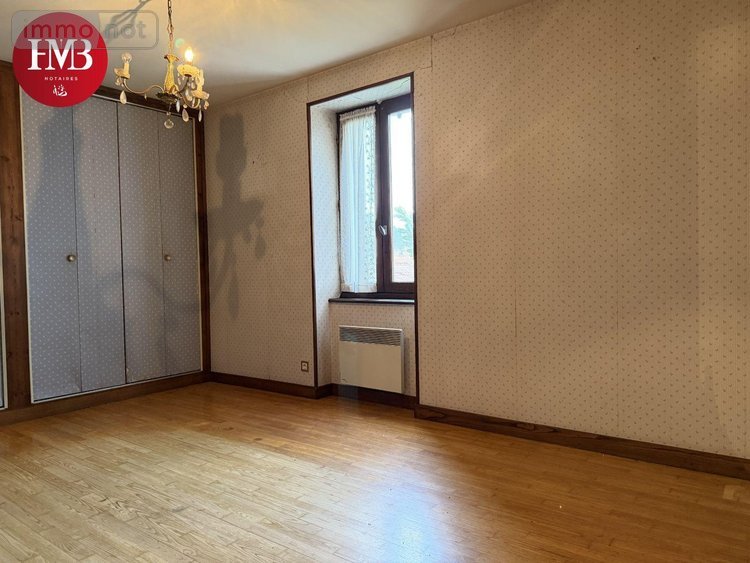 Maison a vendre Roumégoux 15290 Cantal 140 m2 10 pièces 73850 euros