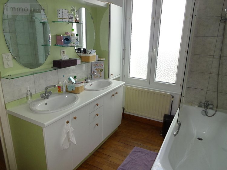 Location maison Fougères 35300 Ille-et-Vilaine 136 m2 5 pièces 850 euros