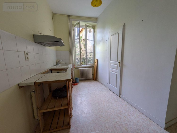 Immeuble a vendre Quimperlé 29300 Finistère 197 m2  311700 euros