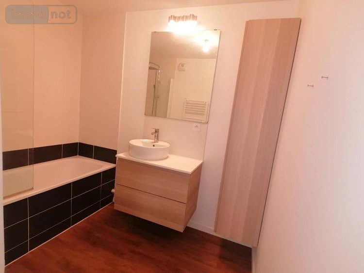 Location appartement Rennes 35000 Ille-et-Vilaine 70 m2 3 pièces 1050 euros
