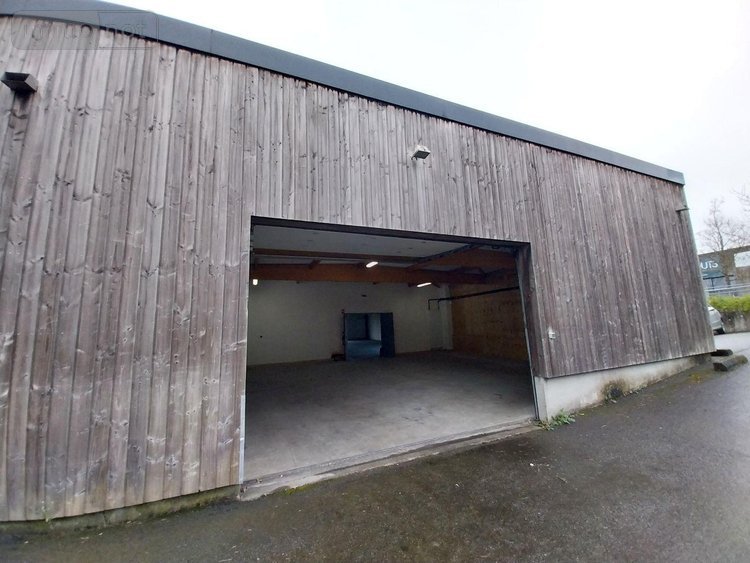 Fonds et murs commerciaux a vendre Vitré 35500 Ille-et-Vilaine 180 m2  441945 euros
