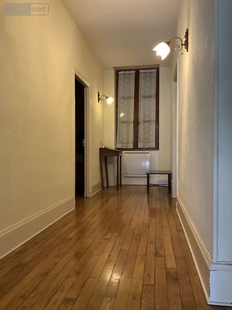 Maison a vendre Gourdon 46300 Lot 170 m2 7 pièces 199000 euros