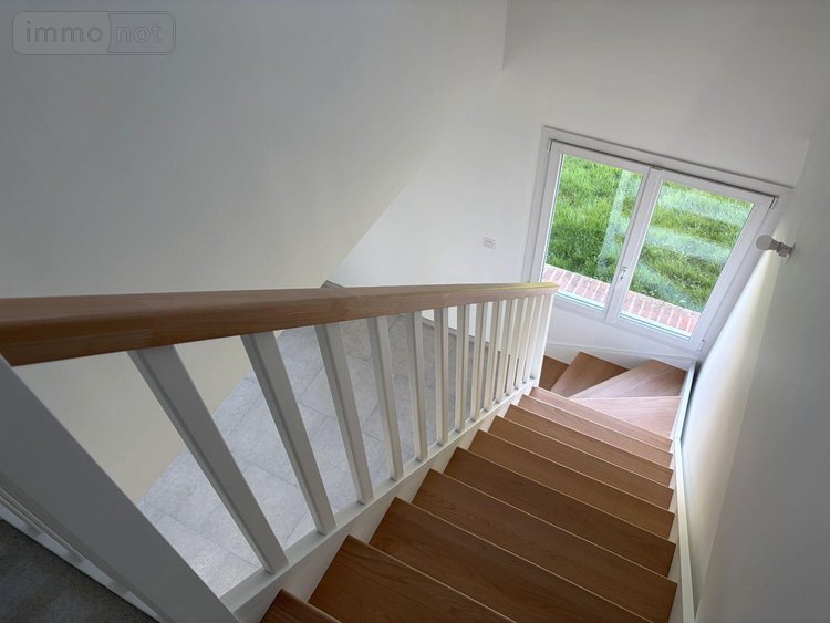 Location maison Châtillon-en-Dunois 28290 Eure-et-Loir 153 m2 8 pièces 1165 euros