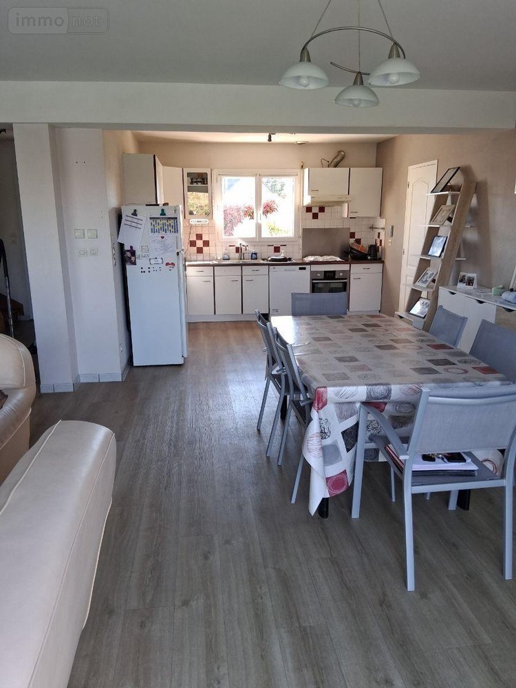 Maison a vendre La Flèche 72200 Sarthe 148 m2 9 pièces 250472 euros