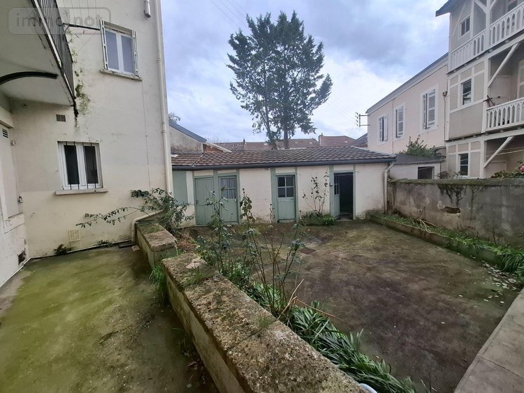 Immeuble a vendre Périgueux 24000 Dordogne 262 m2  260225 euros