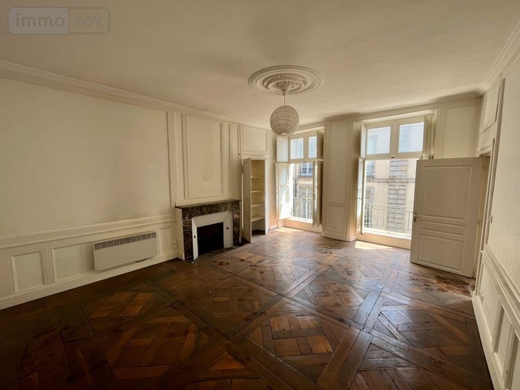 Appartement a vendre Rennes 35000 Ille-et-Vilaine 66 m2 2 pièces 291760 euros