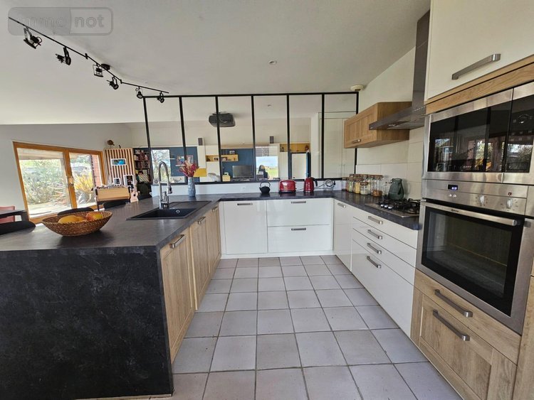 Maison a vendre Les Herbiers 85500 Vendée 175 m2 6 pièces 500000 euros