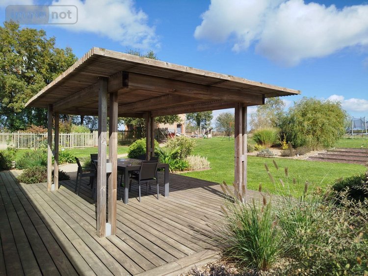 Maison a vendre Les Herbiers 85500 Vendée 175 m2 6 pièces 500000 euros