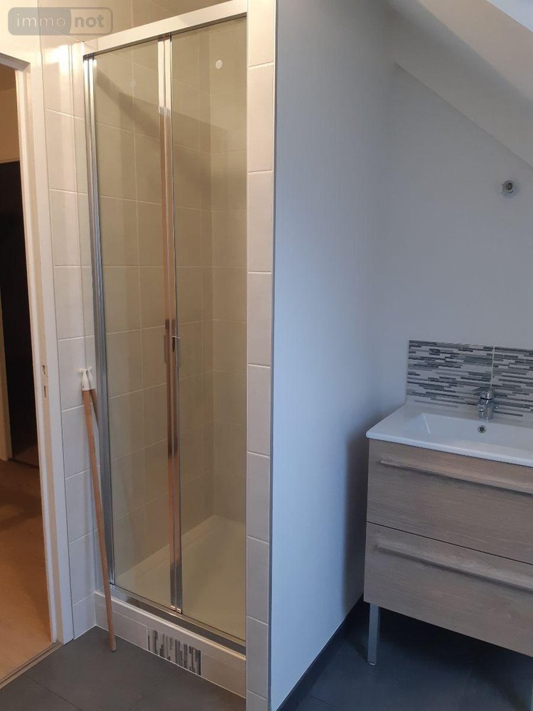 Location maison Rennes 35000 Ille-et-Vilaine 90 m2  1643 euros